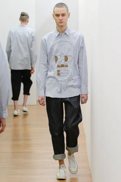 Look 5